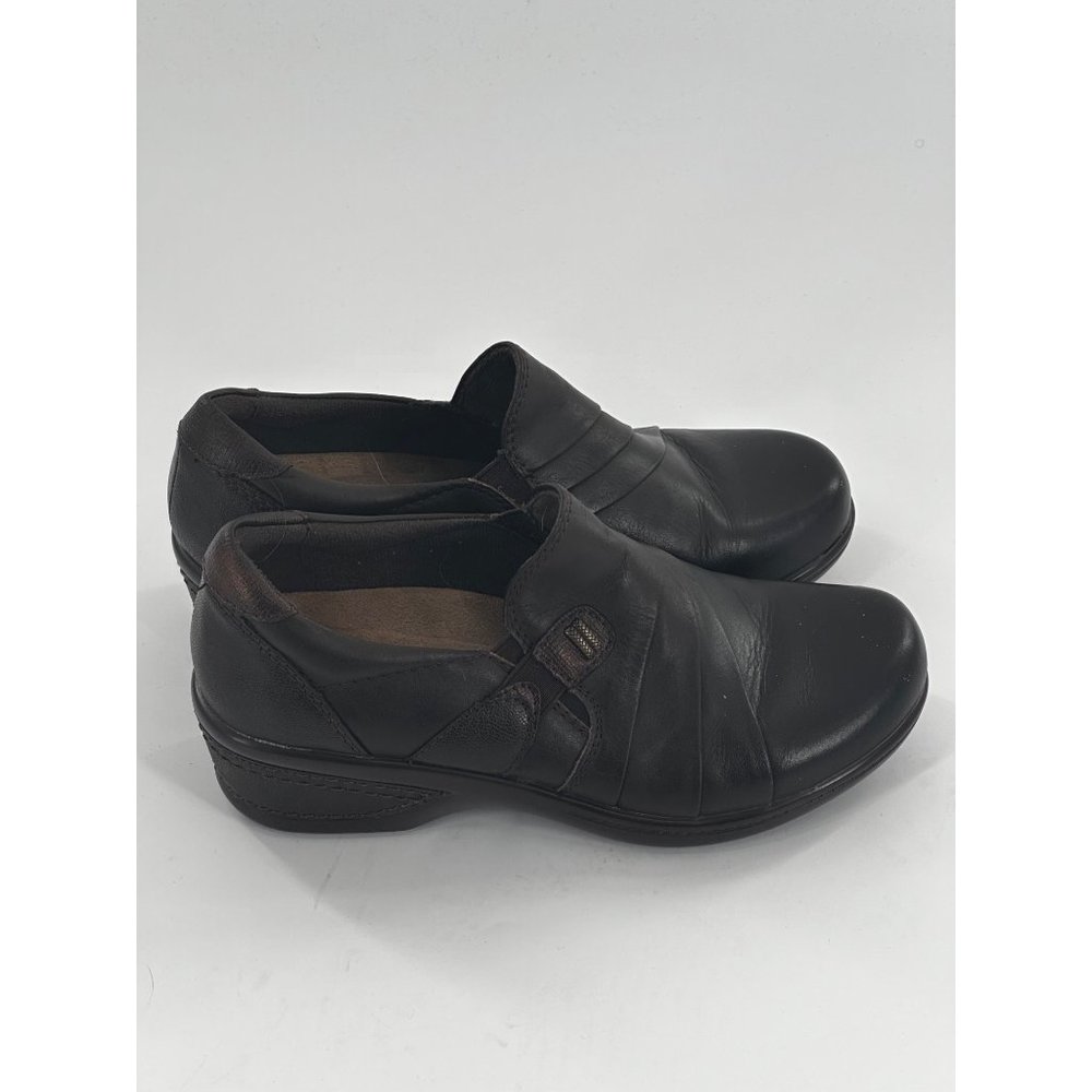 Earth Origin Cushioned Clogs Size 7w